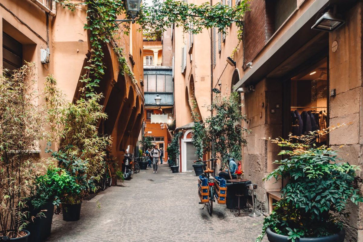 Bologna and Modena 24