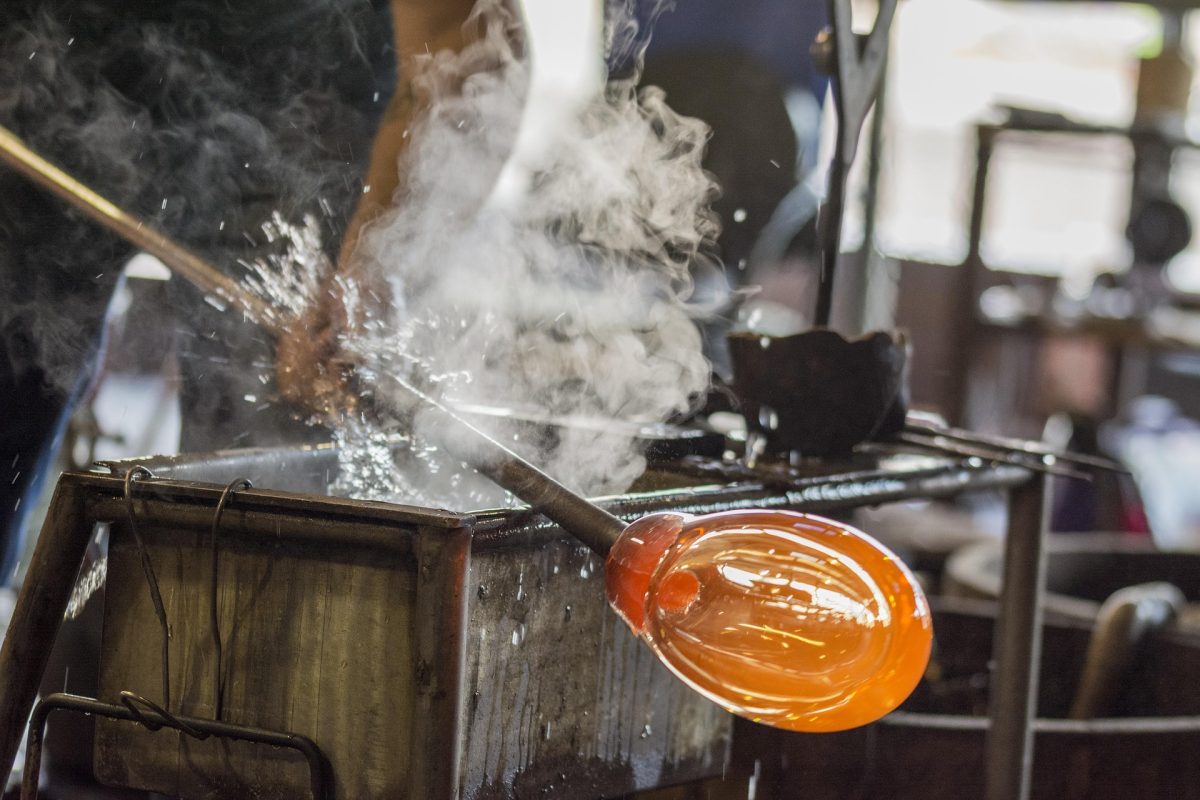 visit murano glass factories in venice