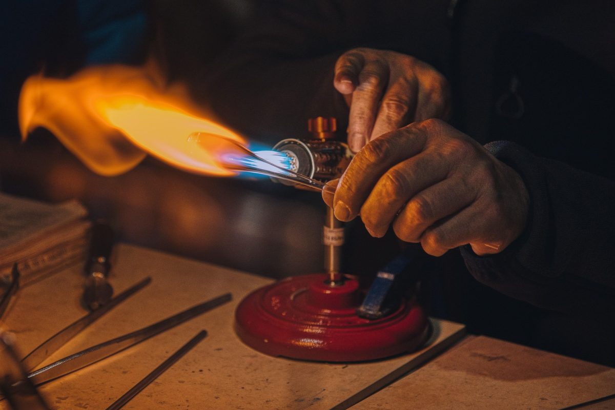 visit murano glass factories in venice